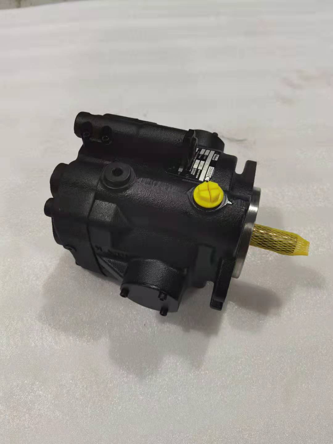 PV102R1EC02 3 PV102R1EC02 3